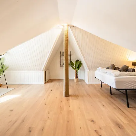 Denkmal Aparthotel 3*